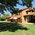 בית חווה Podere Il Leccio