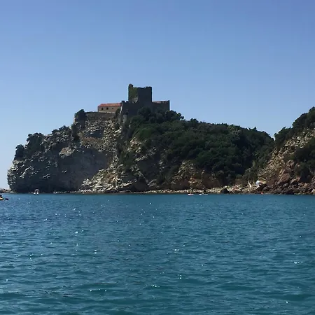 Podere Il Leccio Farm stay Castiglione della Pescaia